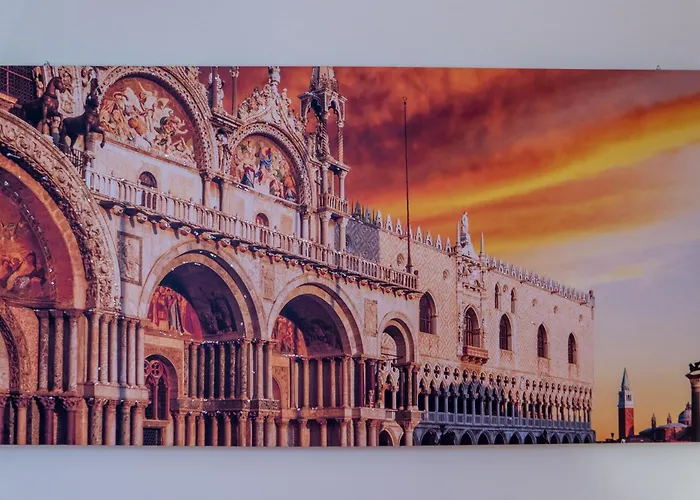 Ca\' Rebeka Venice - Atika & Atif
